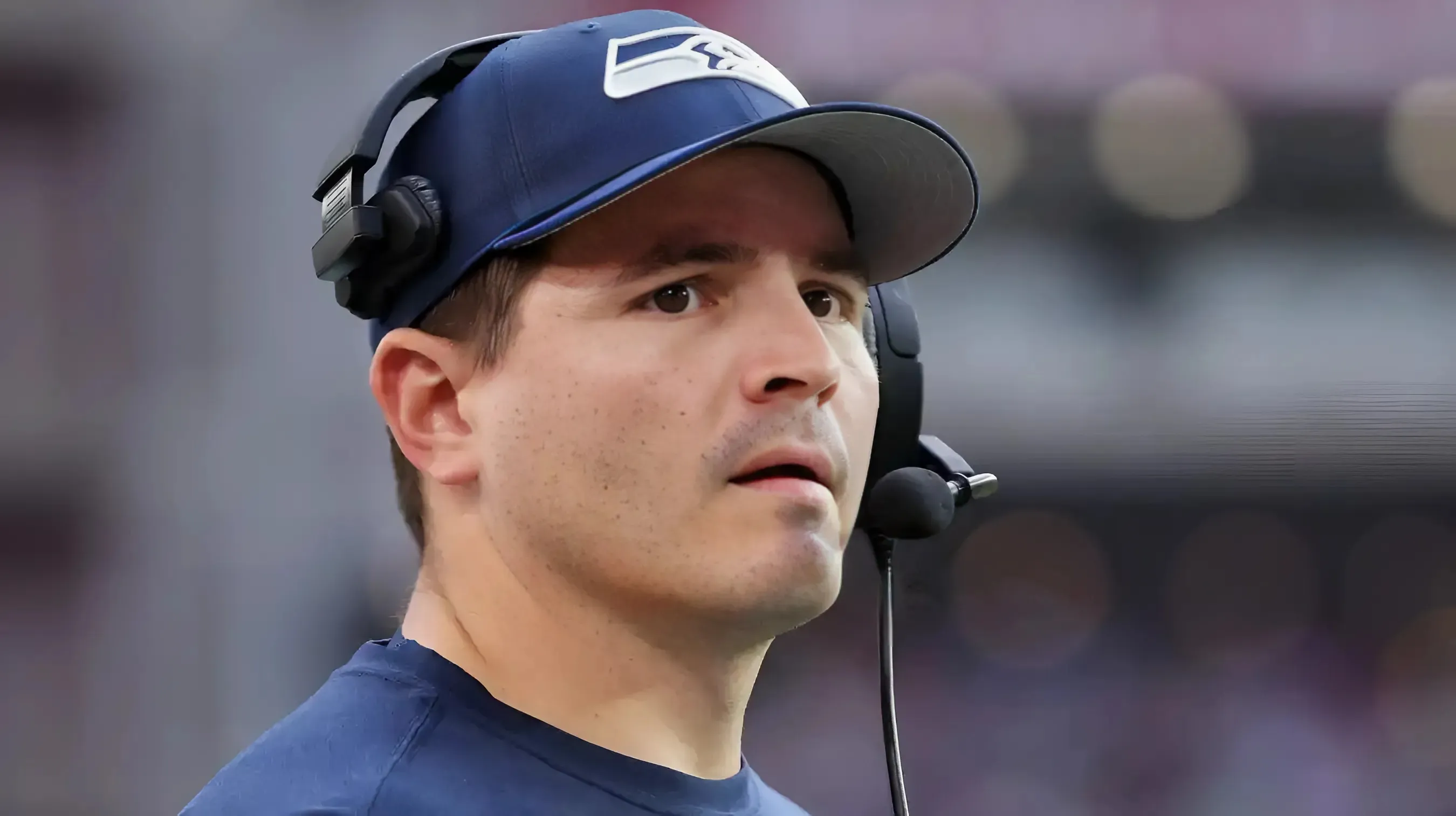 Seahawks Announce 13th Year Veteran Re-Signing After Getting 1st Career Interception
