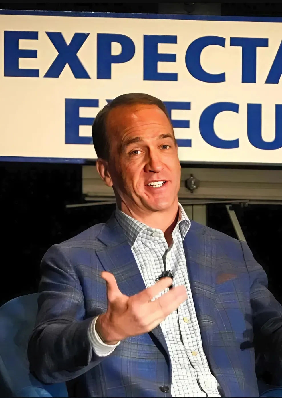 Peyton Manning Once Opened Up To Dan Marino About His Botched Fake Spike Against The Saints Peyton Manning Once Opened Up To Dan Marino About His Botched Fake Spike Against The Saints