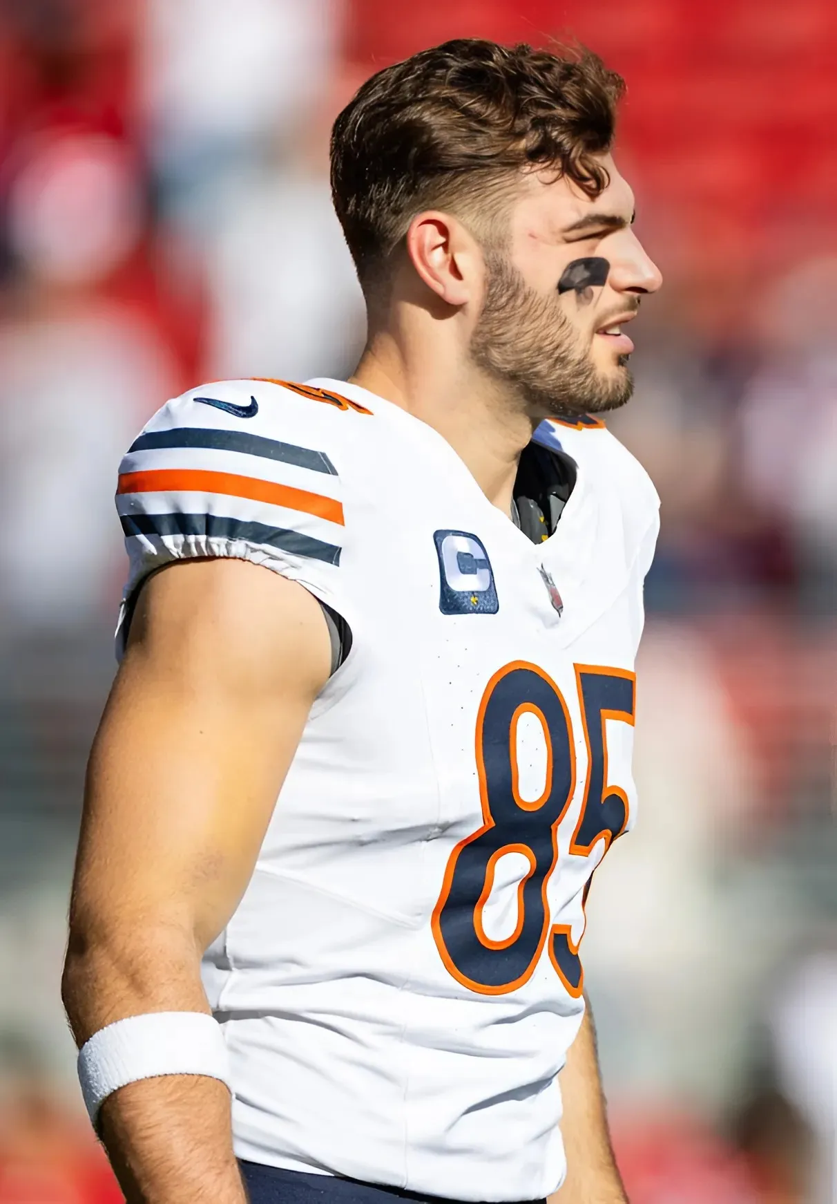 TRADE RUMORS SWIRL: Could Cole Kmet Be Heading to New England?