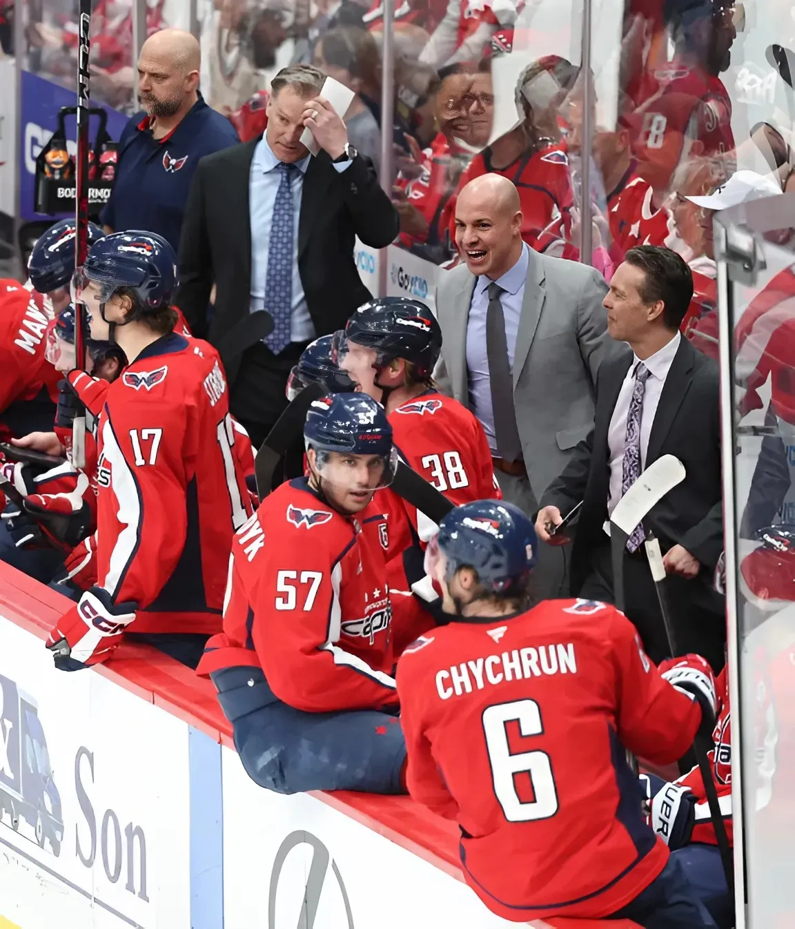 Mitch Love Is A Sneaky Good Head Coach Option For Blackhawks