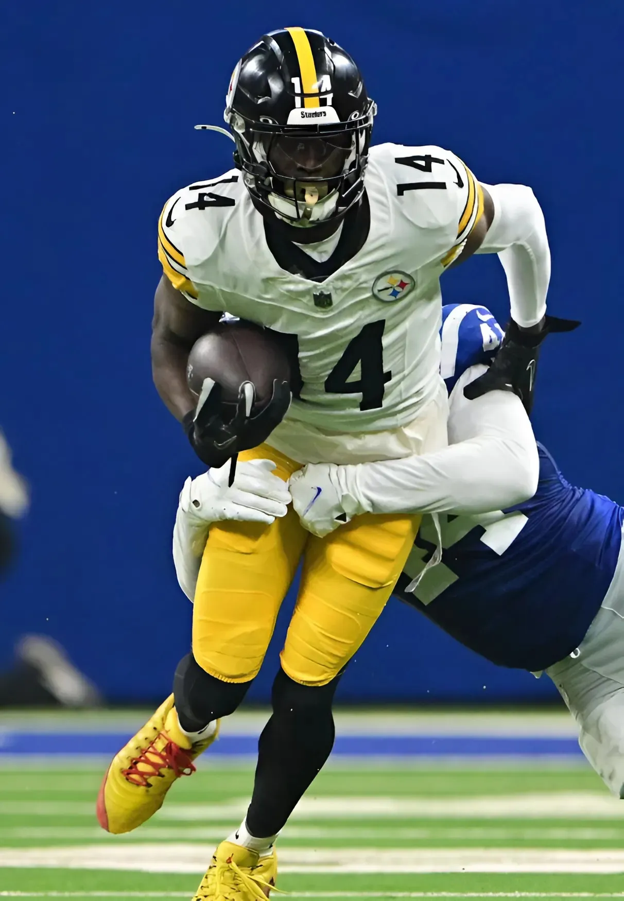 Steelers Fumble Win-Now Window: George Pickens Gone, Super Bowl Hopes in Limbo!