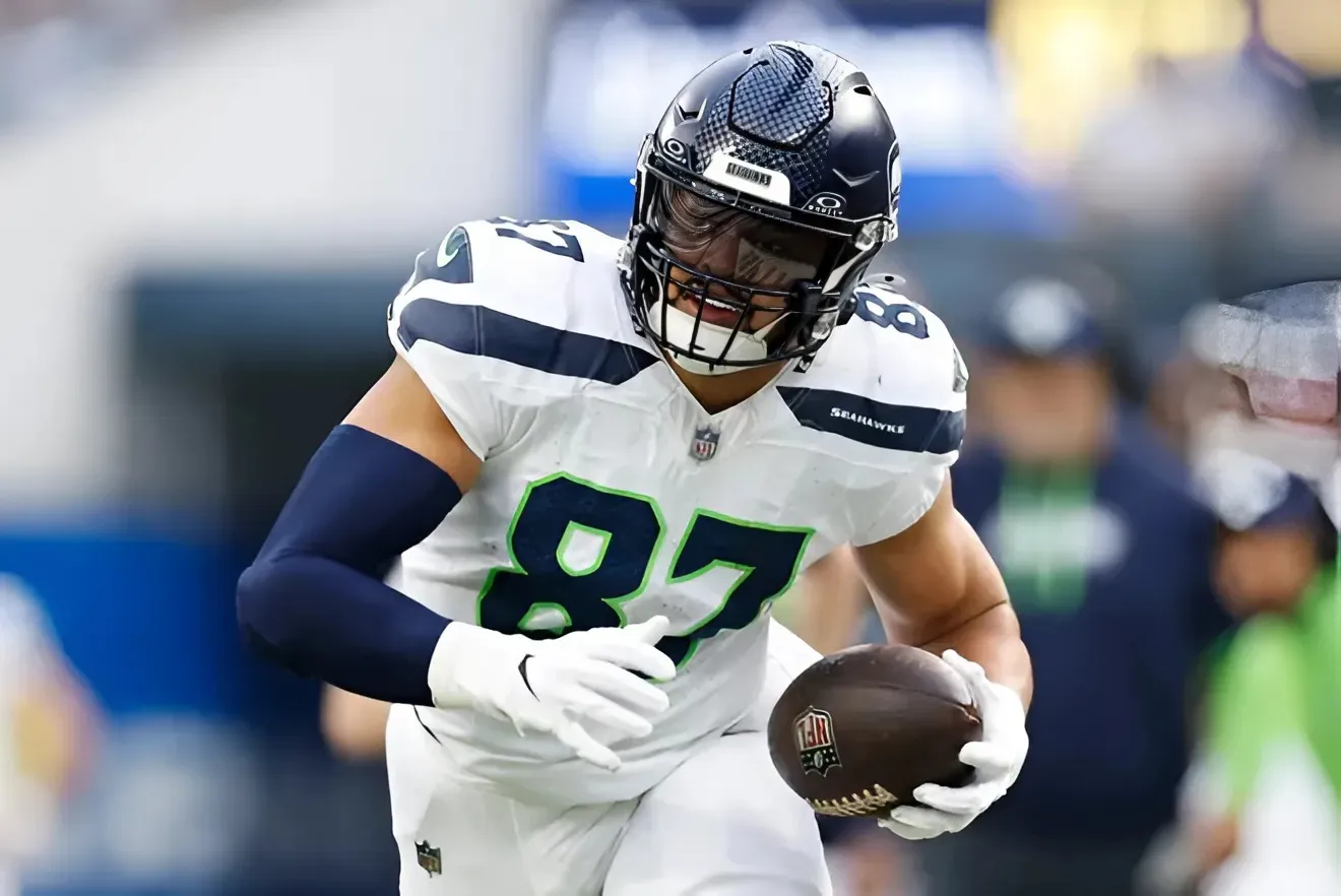 Trade proposal sends Seahawks’ dud tight end Noah Fant away to AFC South