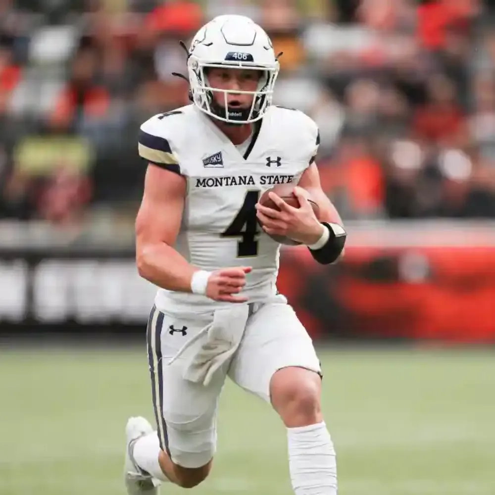 Las Vegas Raiders’ New ‘QB’ is ‘Unique,’ Experts Say (Video) - suong