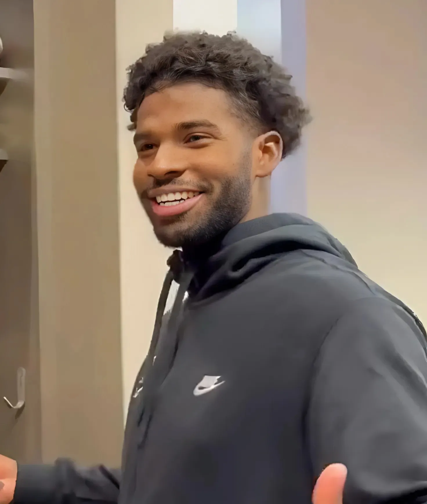 Shedeur Sanders Looked So Excited Checking Out His New Browns Locker for First Time