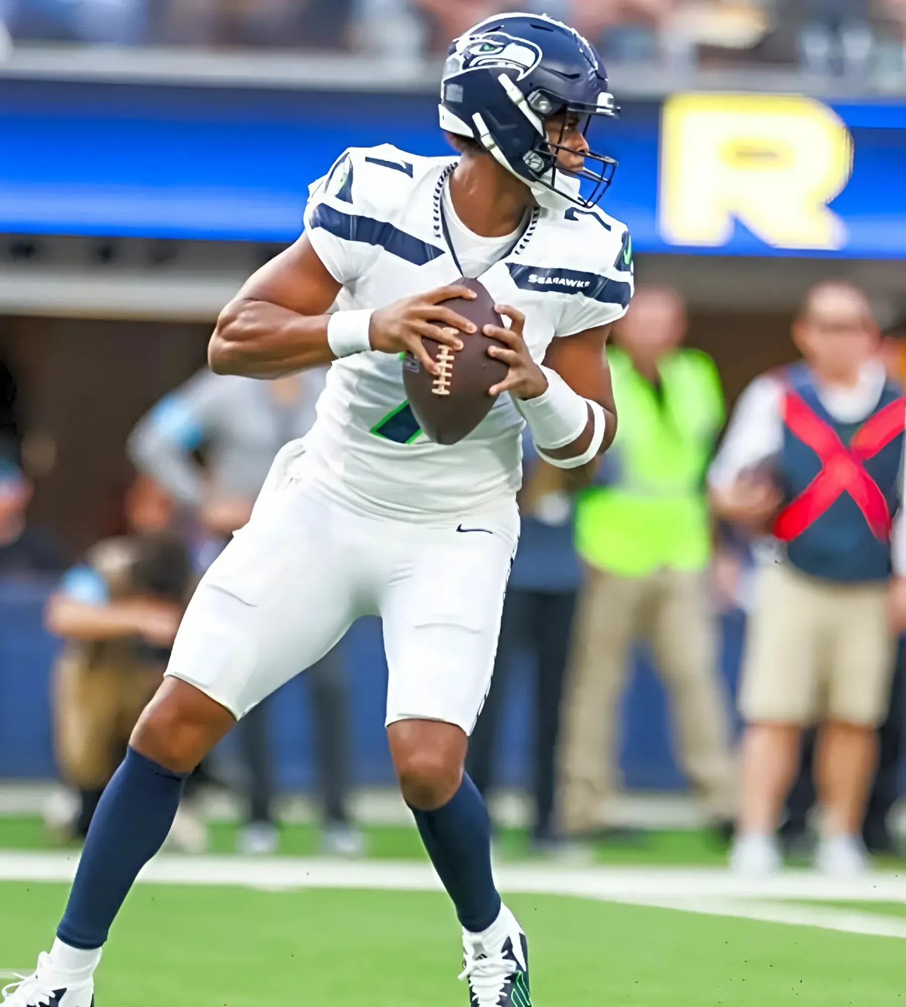 Former NFL quarterback says what needs to be said about new Las Vegas Raiders starting QB Geno Smith