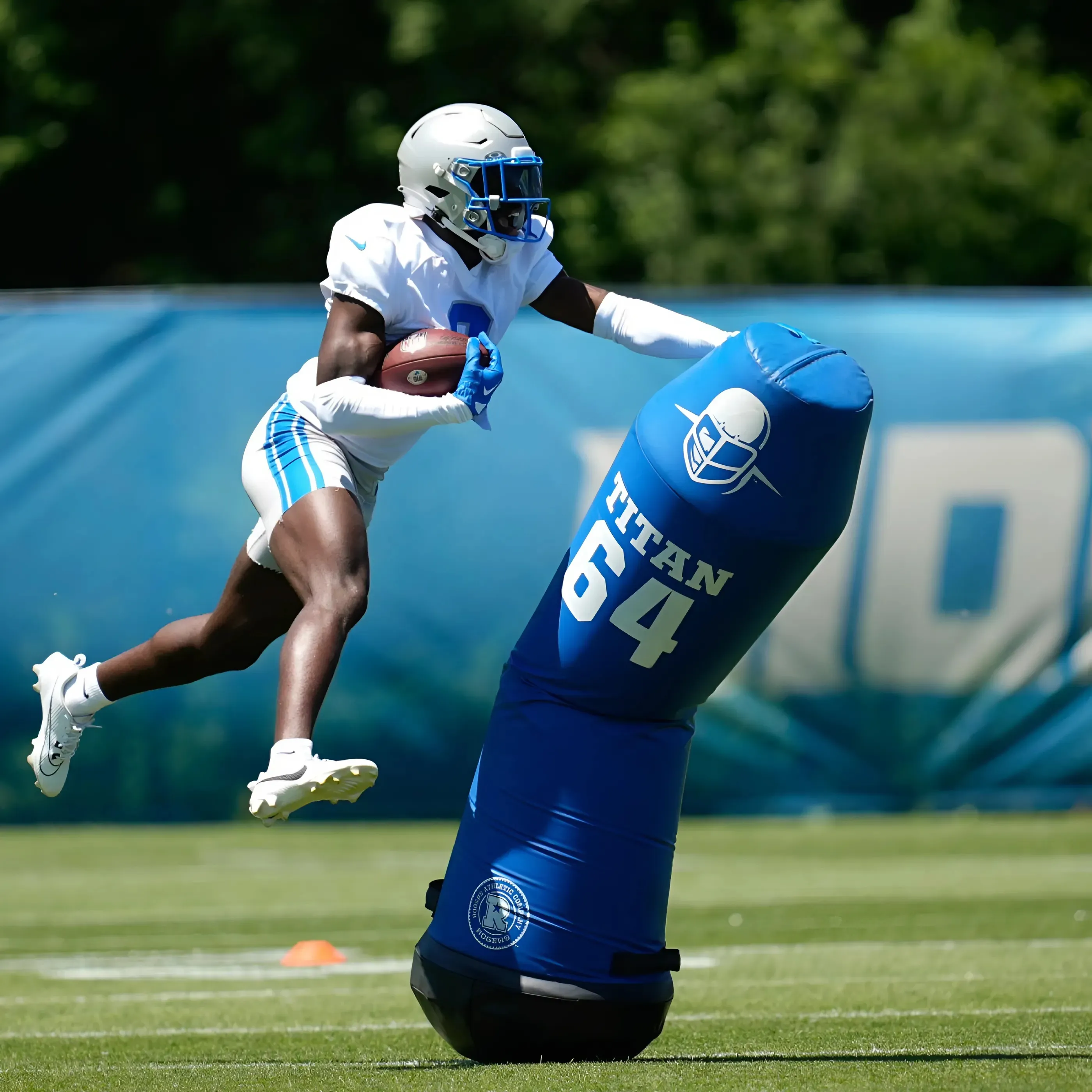 Lions to work out seven veteran players at rookie mini-camp, including a former Bears starting edge rusher who showed a ton of promise, keep an eye on him