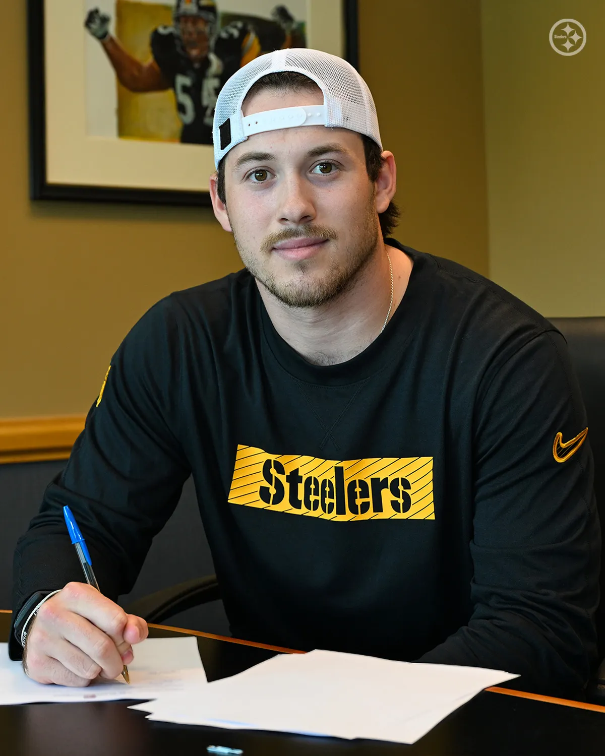 Steelers Sign First Two Rookies From 2025 Draft Class — And One Has Deep Pittsburgh Ties
