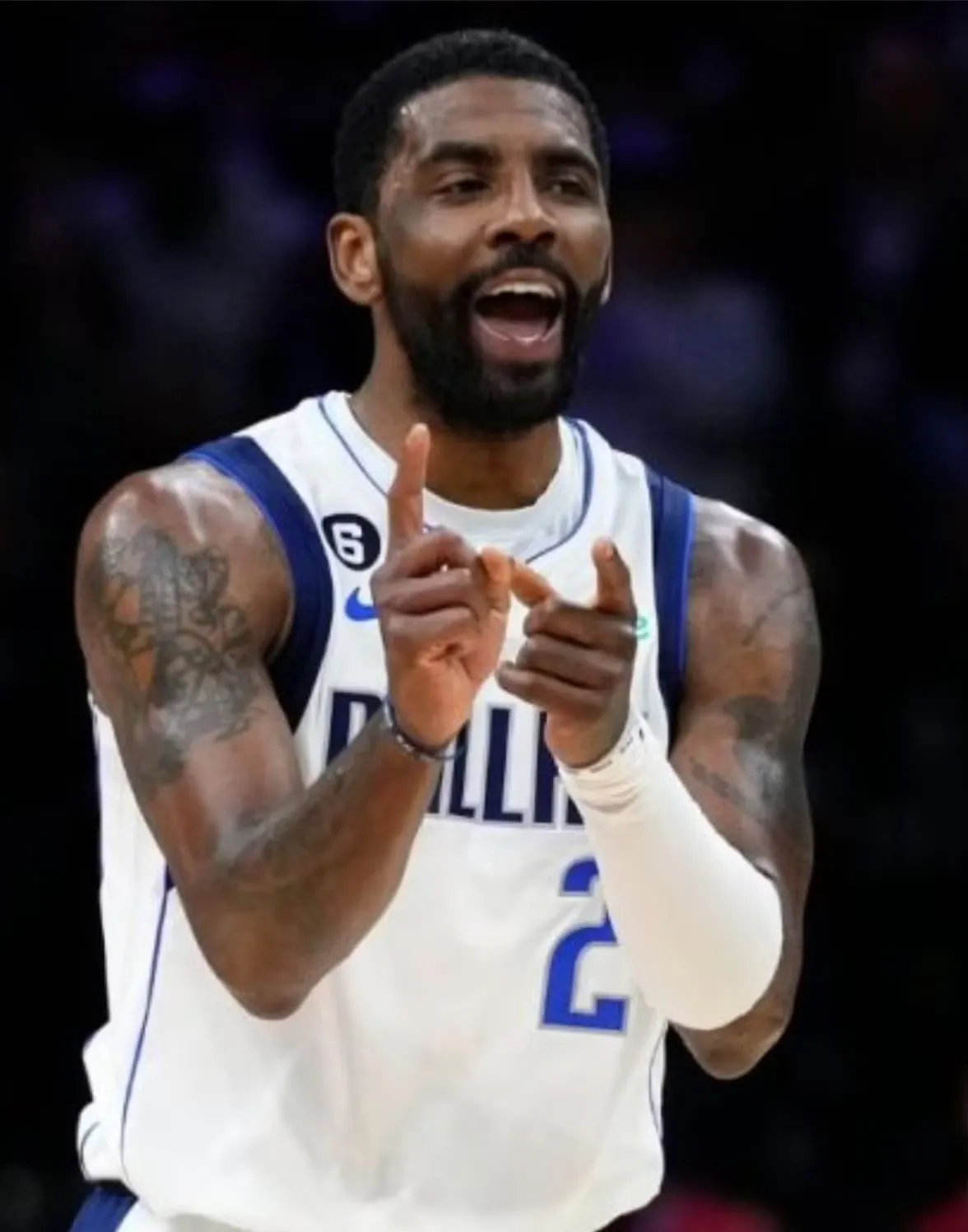 Kyrie Irving stuns Mavericks with unexpected gesture before crucial free agency