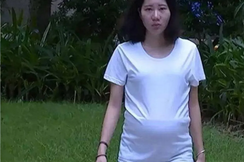 Một lần nấu cháo quên không bỏ muối, tôi đứng hình vì biết nguyên nhân khiến vợ 3 lần không