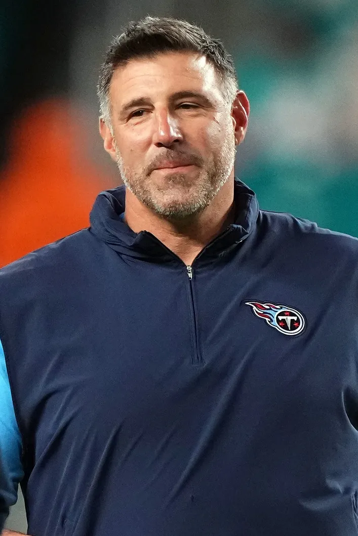 Patriots May Part Ways With 2023 Draft Pick as Mike Vrabel Purges Belichick Ties