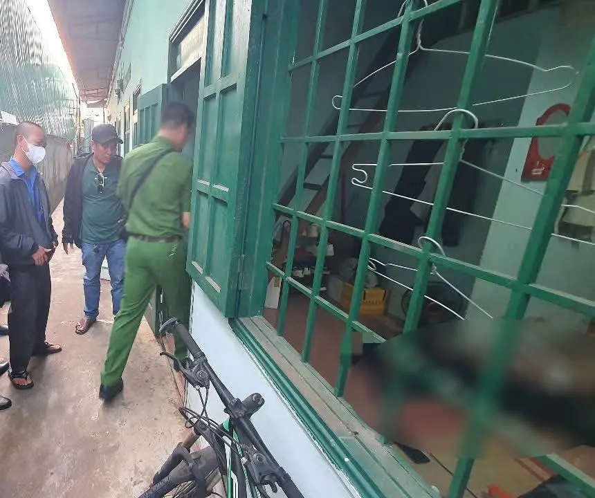 Ph/át hiện nam sinh viên tuvongg “bất thường” trong phòng trọ