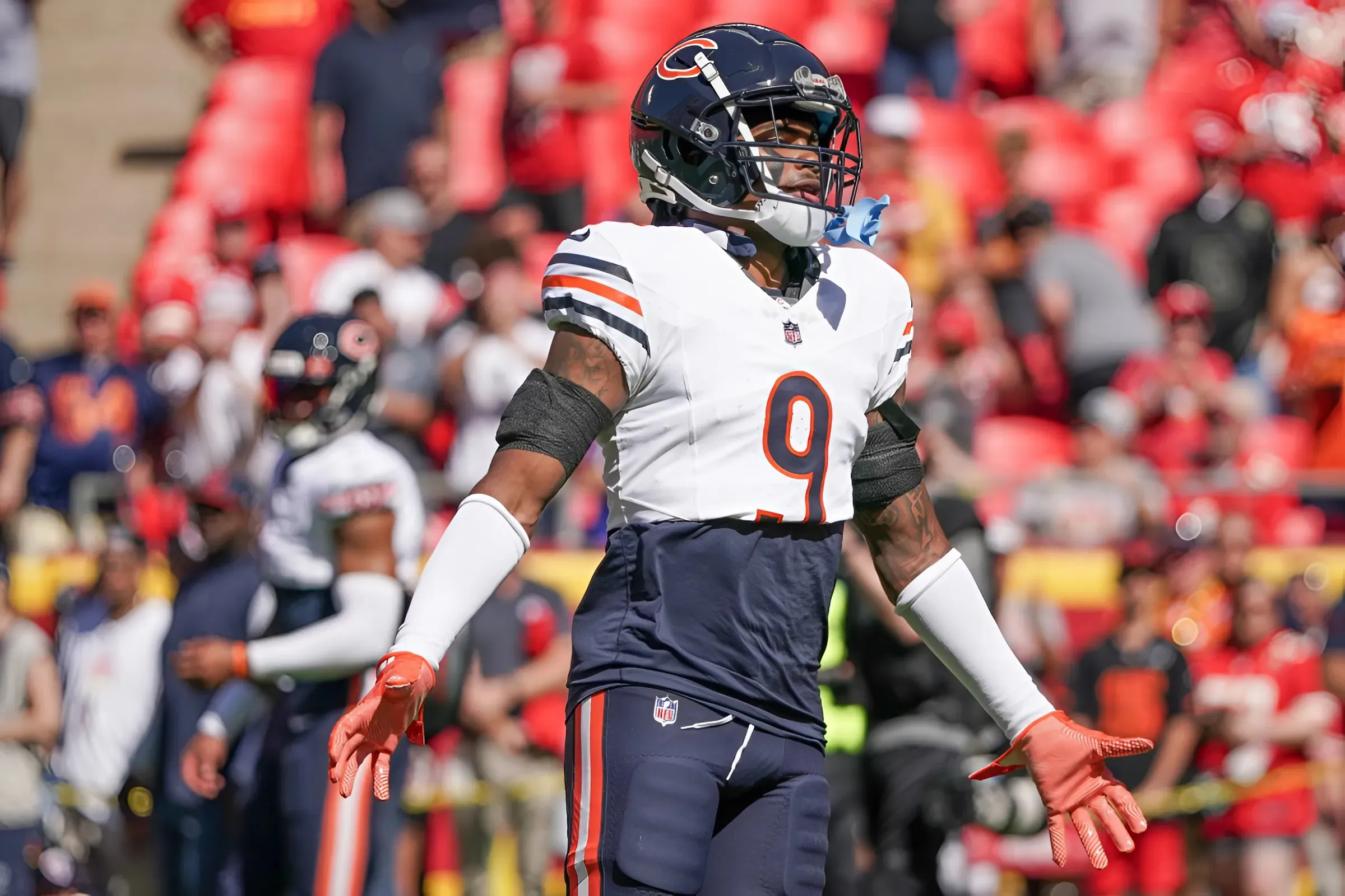 Bears Sign 6’2″ Safety to Push Jaquan Brisker, Kevin Byard