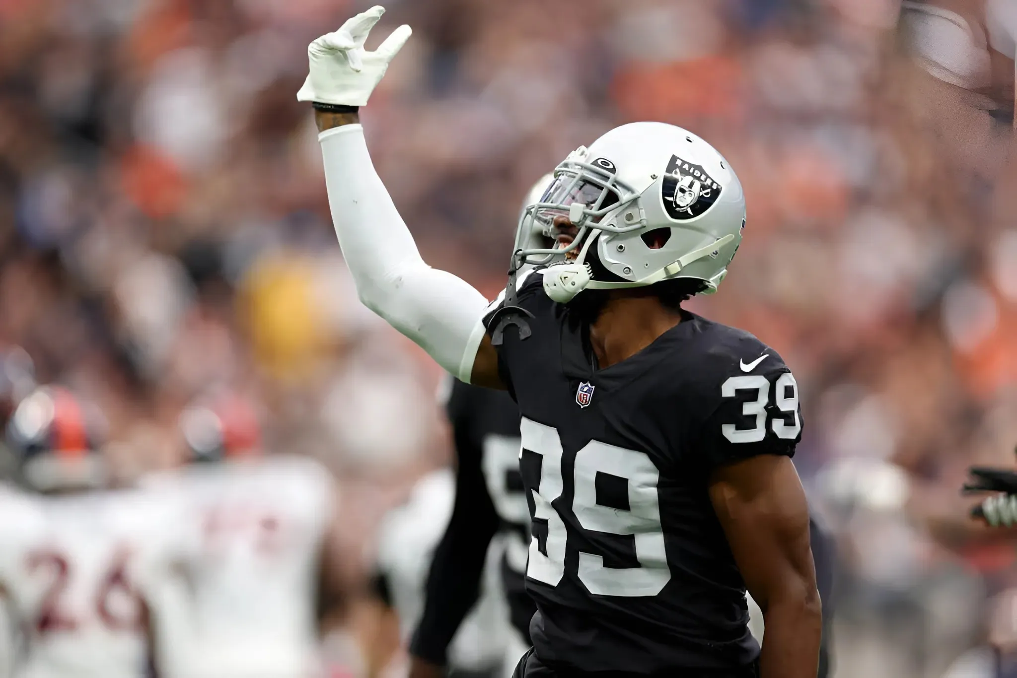 Are The Raiders Ignoring An Obvious Weakness On Their Roster?