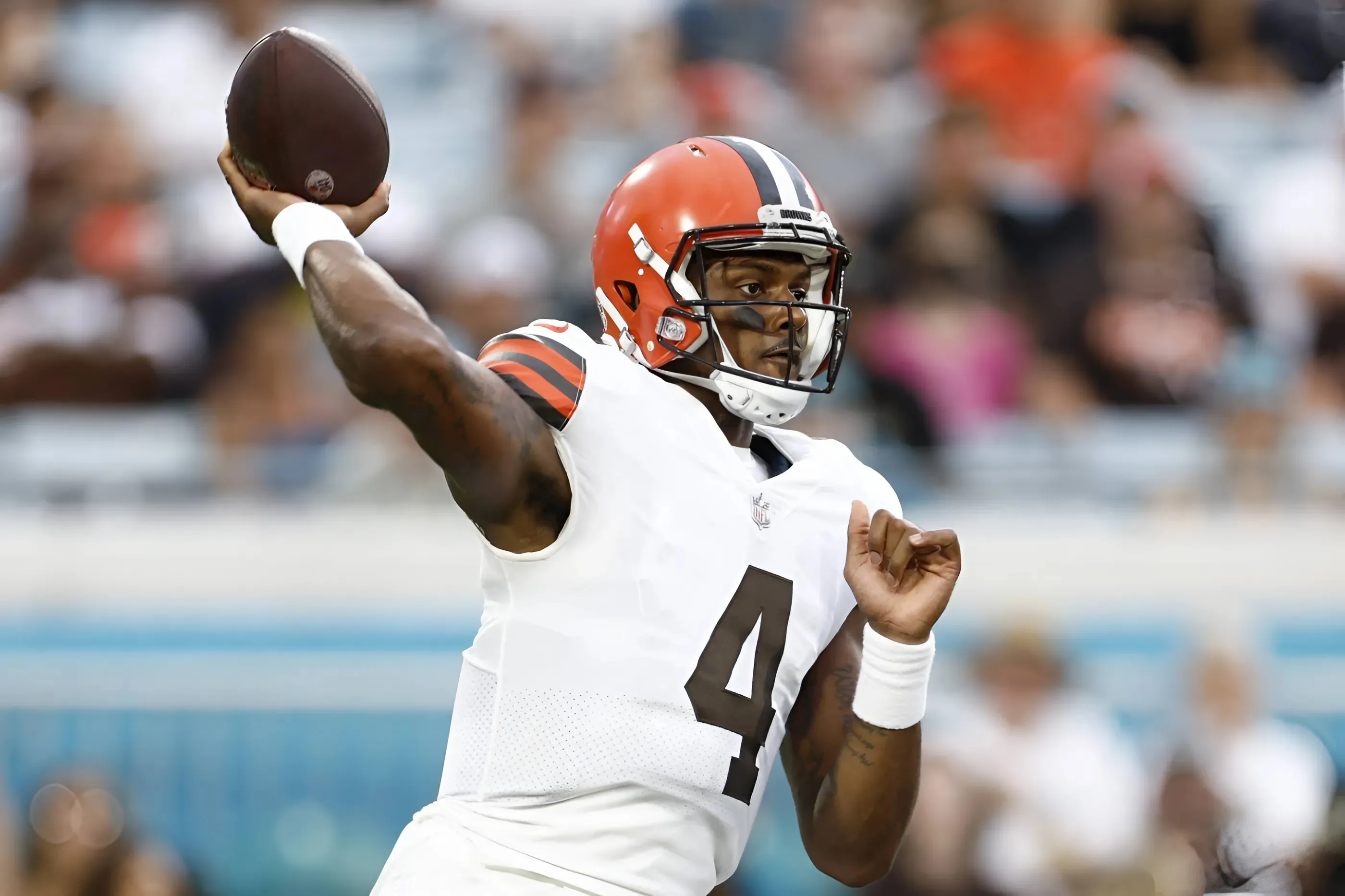 Browns QB Deshaun Watson Reappears as New QBs Arrive