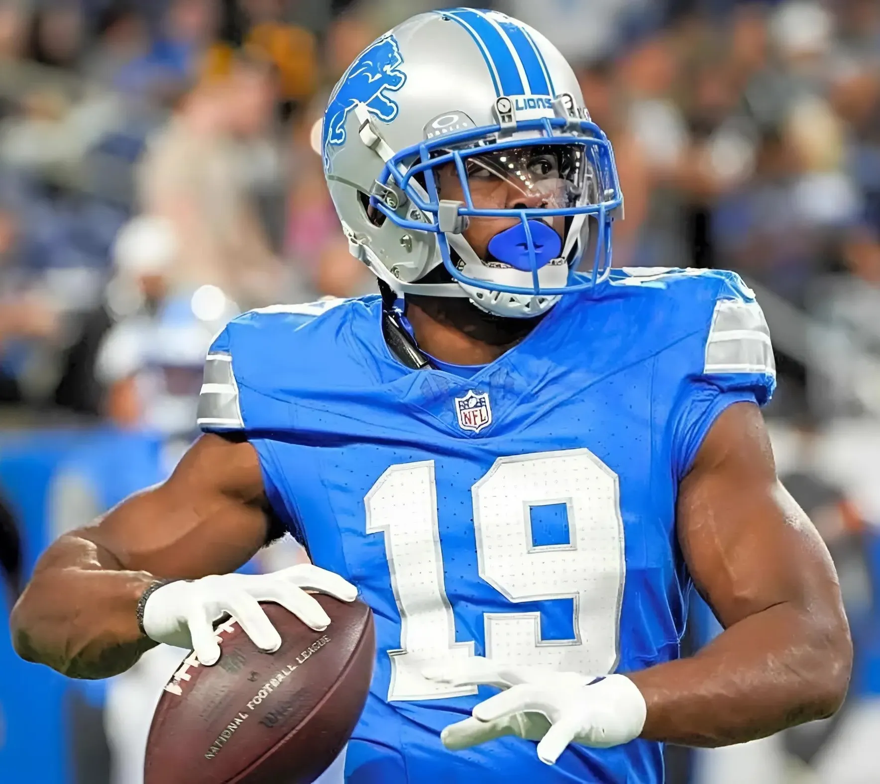 Saints recently got an exclusive look at a free agent that could fill huge need on Kellen Moore's roster for New Orleans