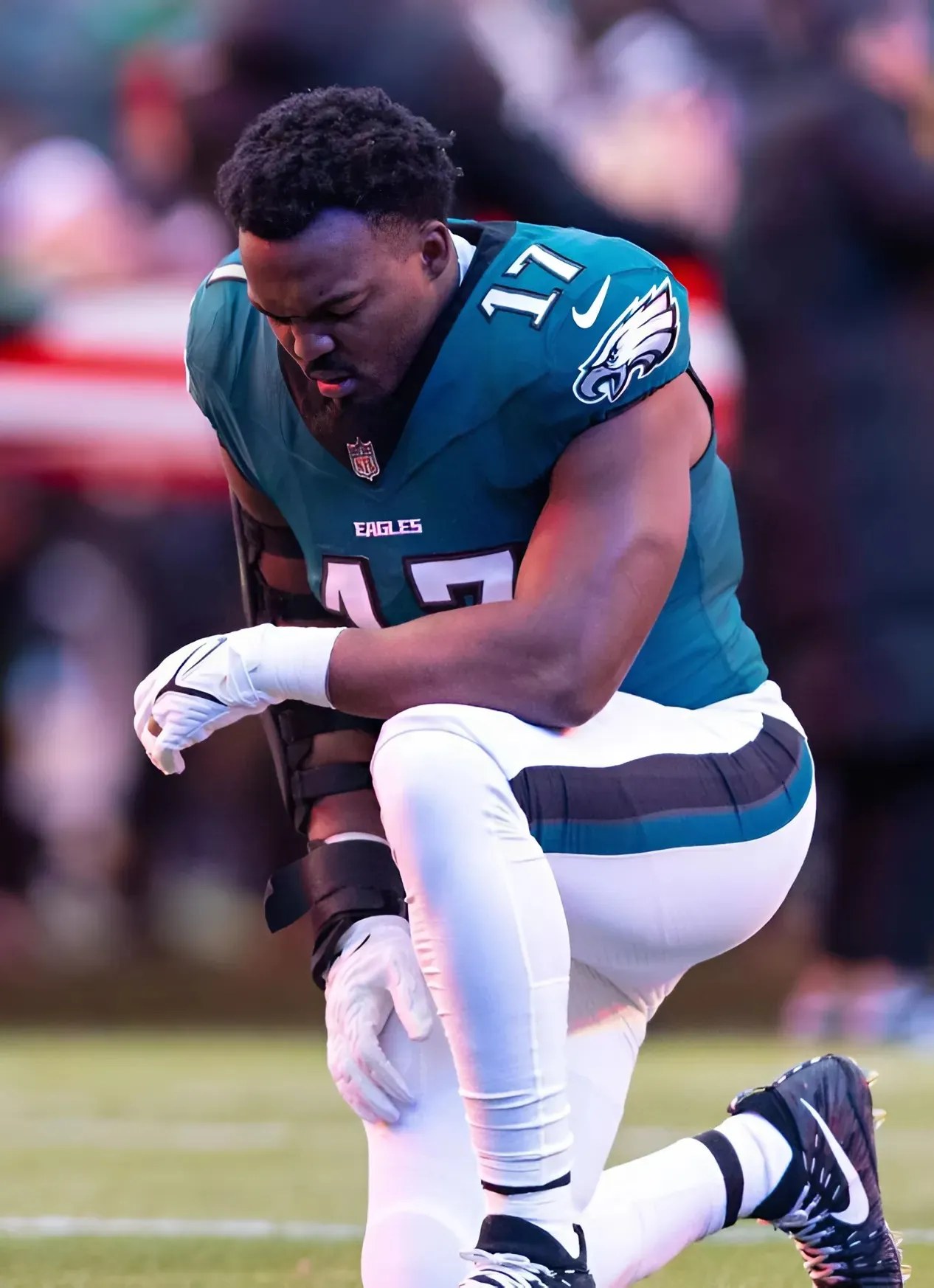 Eagles Fans on Alert: Drake Jackson’s Release Sparks Concern for Nakobe Dean’s Recovery