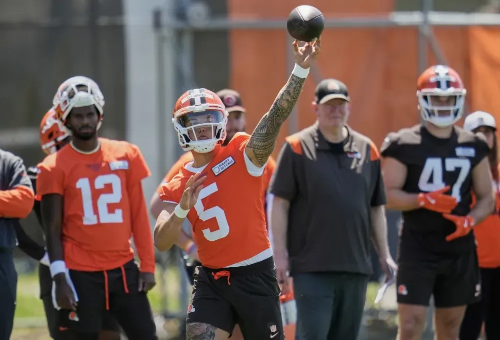 Browns QB Battle Between Shedeur Sanders, Dillon Gabriel Heating Up