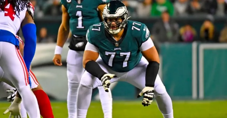Eagles Former Top Draft Signs With NFC Rival