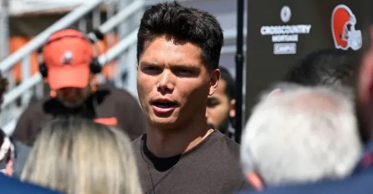 Browns QB Dillon Gabriel’s Statement on Shedeur Sanders Turns Heads