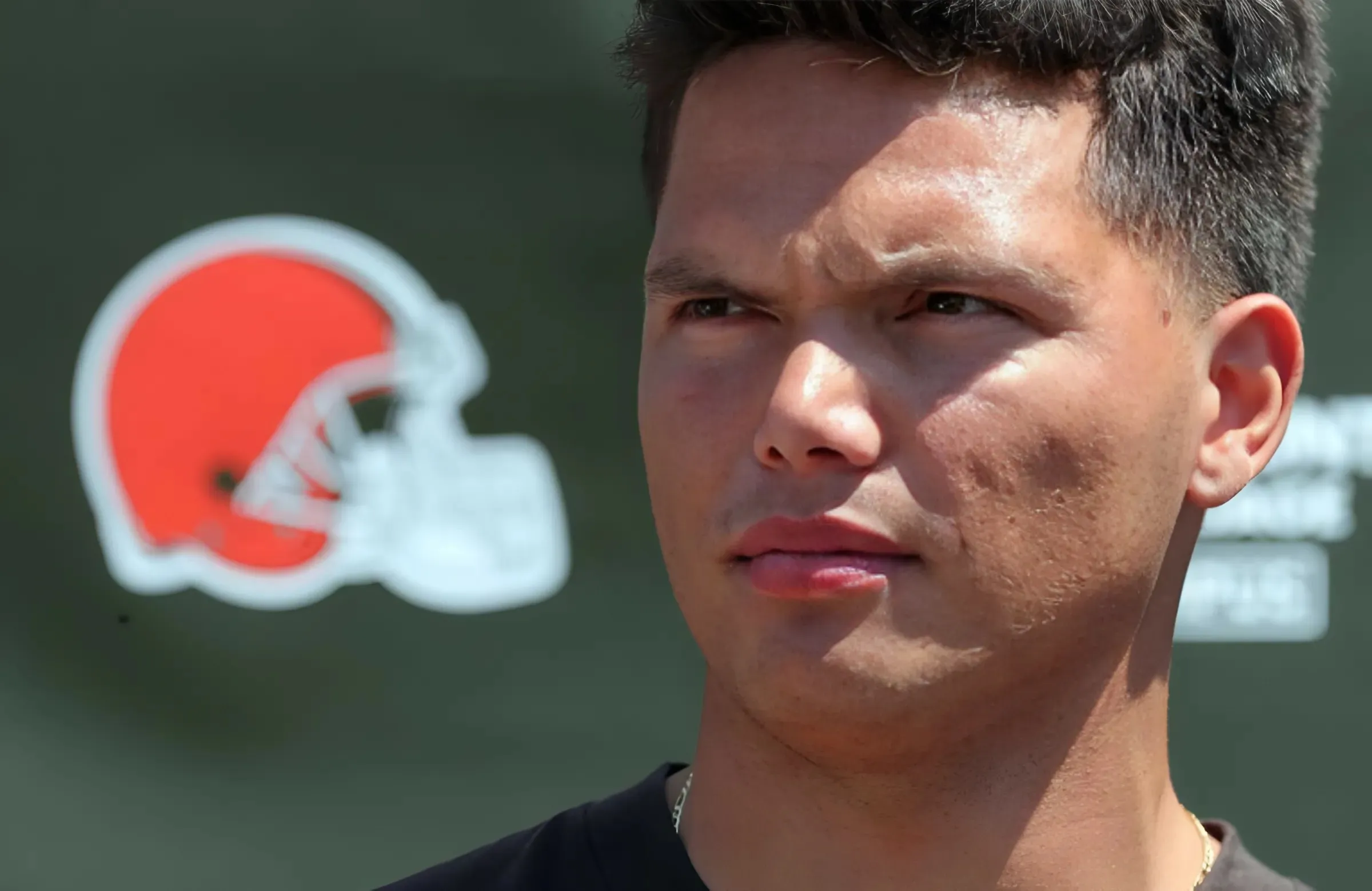 Browns QB Dillon Gabriel’s Statement on Shedeur Sanders Turns Heads