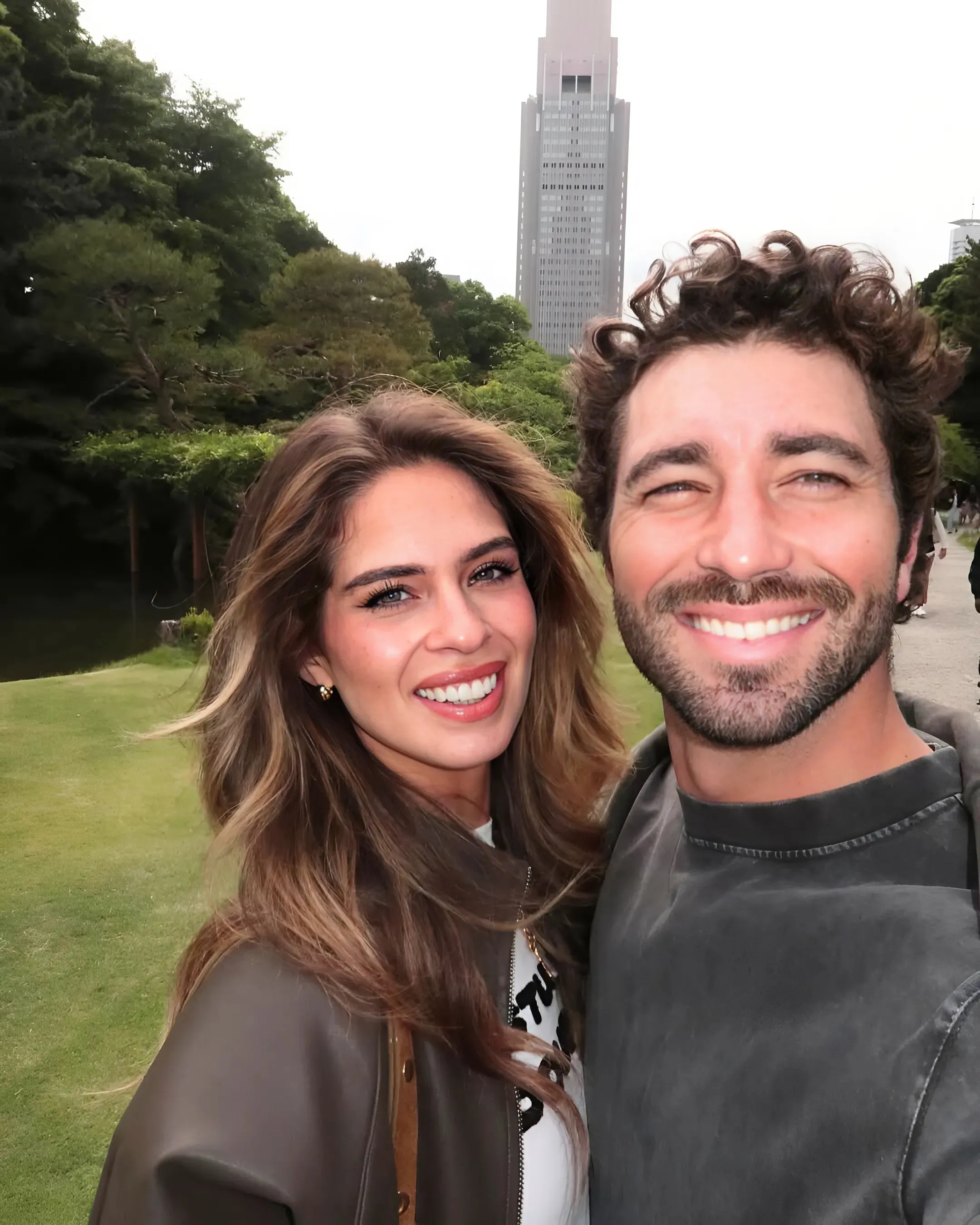 The Bachelor’s Kelsey & Joey Hit Pause on Wedding Plans — “We’re Choosing Us First” Amid Life’s Big Changes