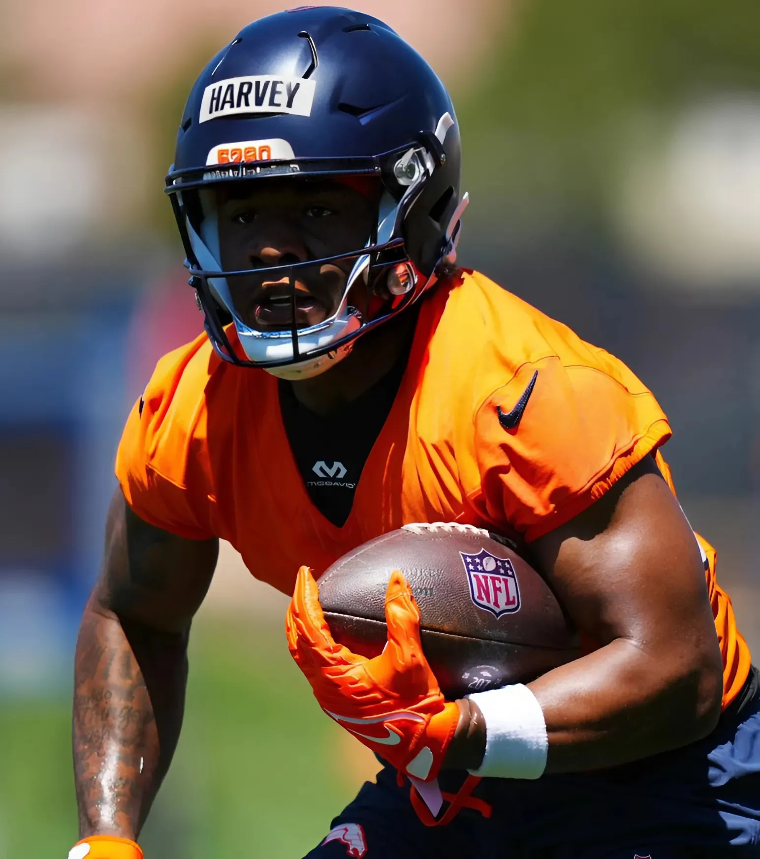 ROOKIE SPOTLIGHT: RJ Harvey Already Turning Heads at Broncos Minicamp
