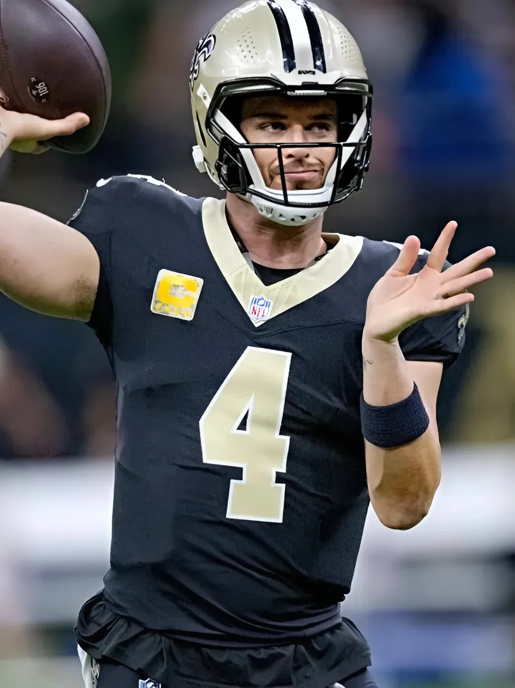 5 quarterbacks the New Orleans Saints could add to replace Derek Carr for Kellen Moore in the foreseeable future