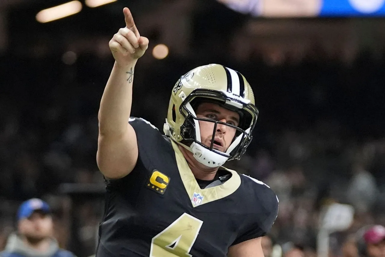 Saints’ best Derek Carr replacements after sudden retirement