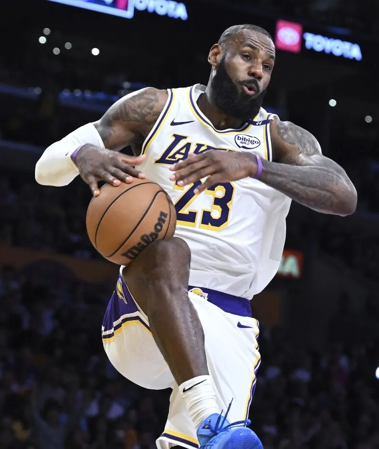 One LeBron James quote makes Lakers' future crystal clear