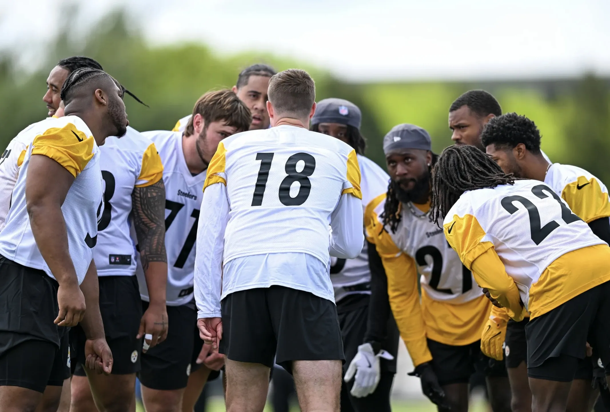 Steelers rookie earns early praise from franchise legend Ben Roethlisberger