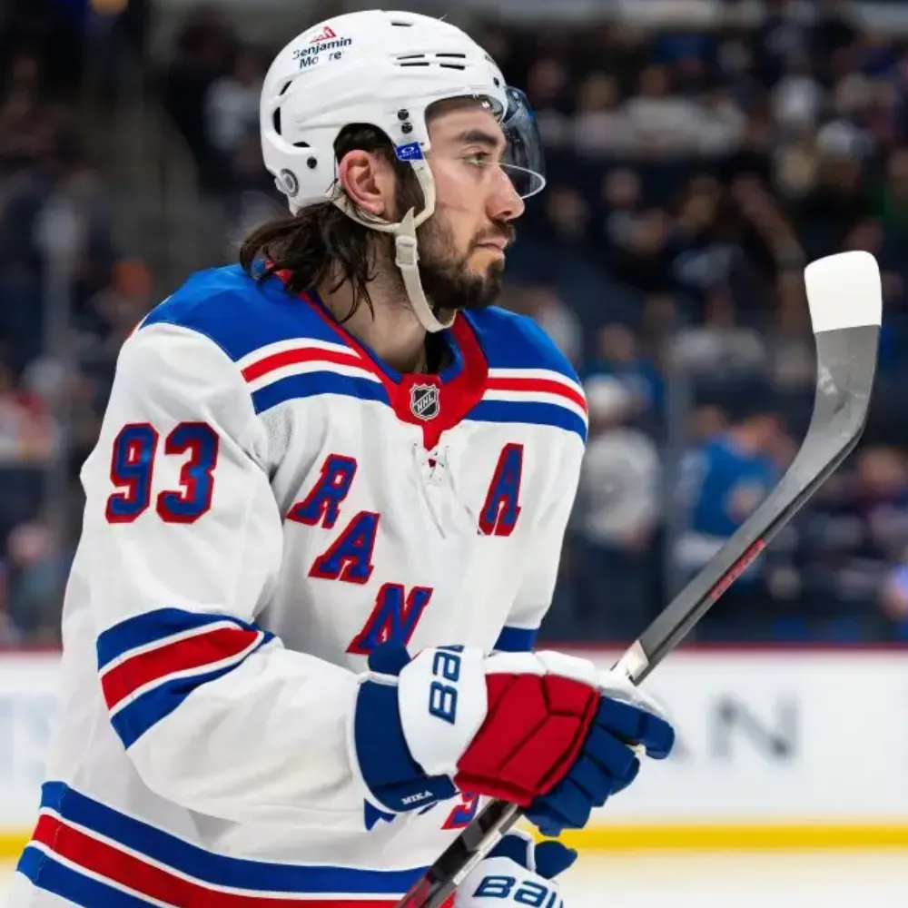 Trade Pitch Sees Rangers Dealing $81.5 Million Superstar to Western Team