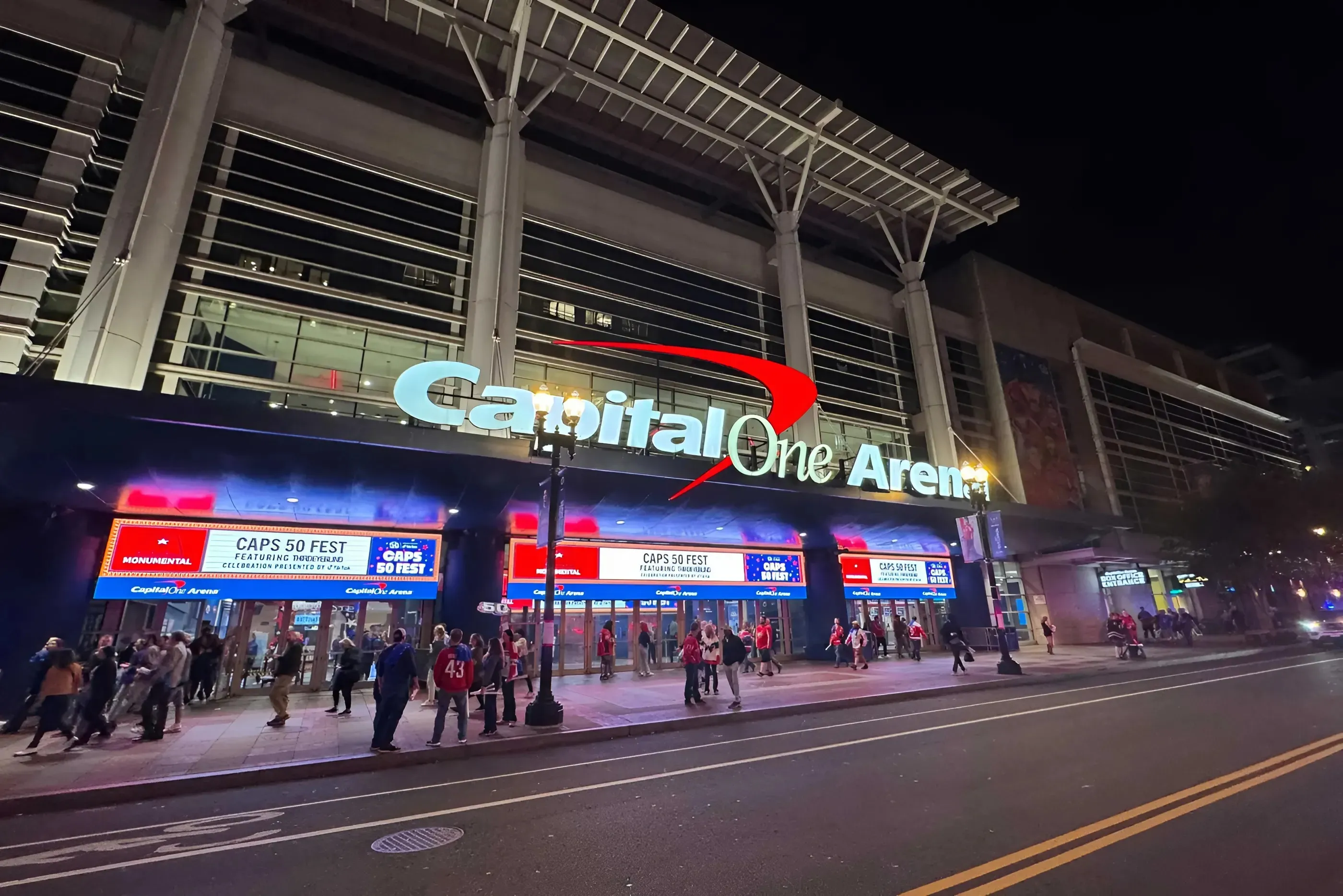 NHL Reveals Start Time for Game 5 Clash: Washington Capitals vs. Carolina Hurricanes trucc
