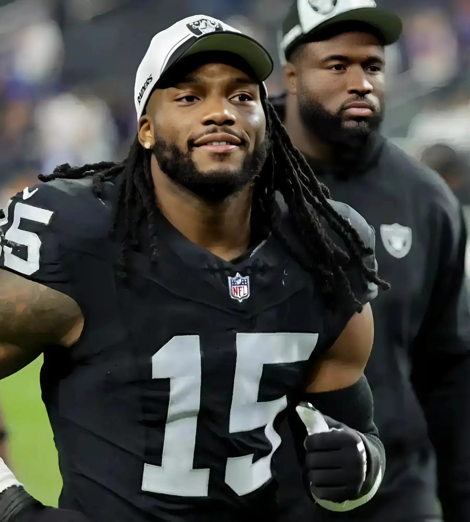 Las Vegas Raiders Sign Pro Bowl Linebacker