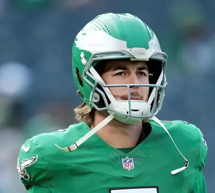 Former Eagles QB Called ‘Odd Man Out’ in AFC North Battle