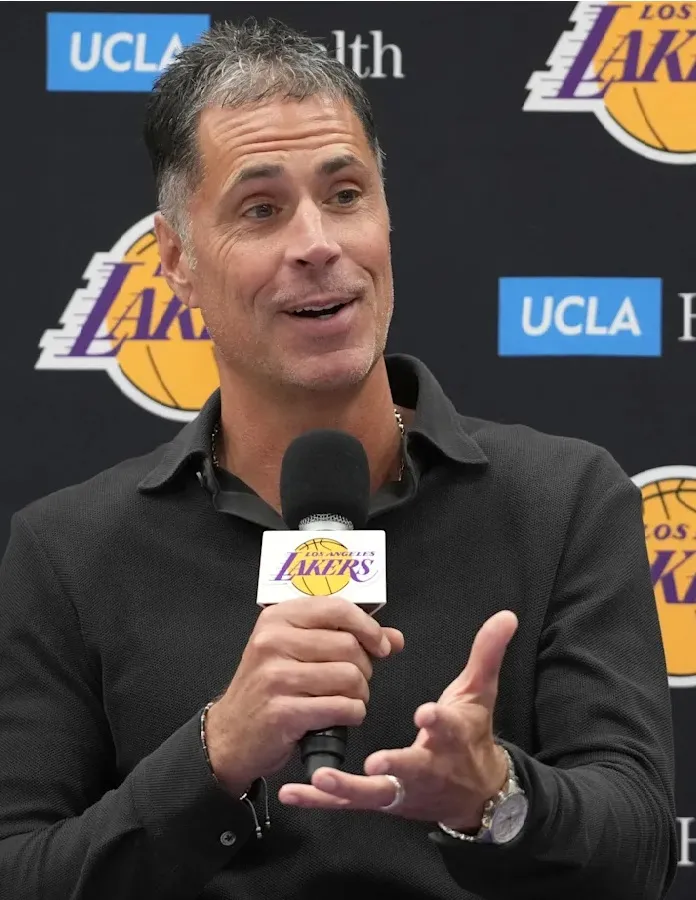 Lakers Predicted to Move on From Veteran Guard: ‘He Will Get Traded’