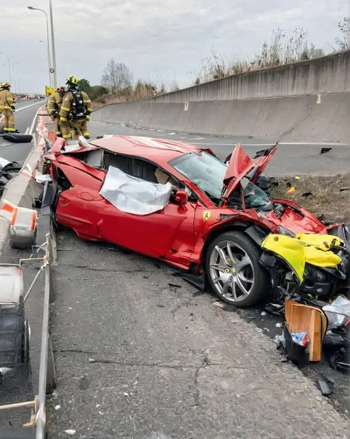 Tragedy Strikes the NFL: Promising Rookie and Former Teammates Killed in Devastating Car Crash Nearby car dealerships