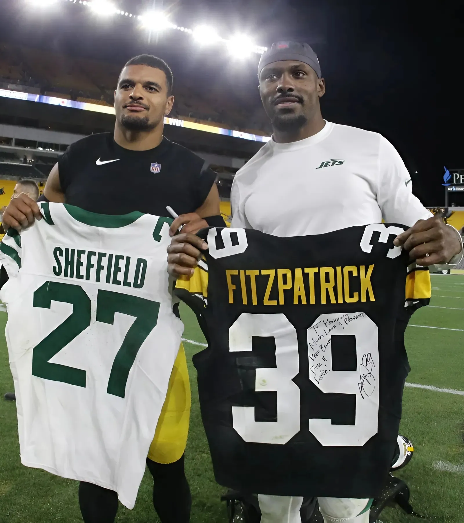 Dolphins Announce Signing of Former Jets Player Dolphins Announce Signing of Former Jets Player
