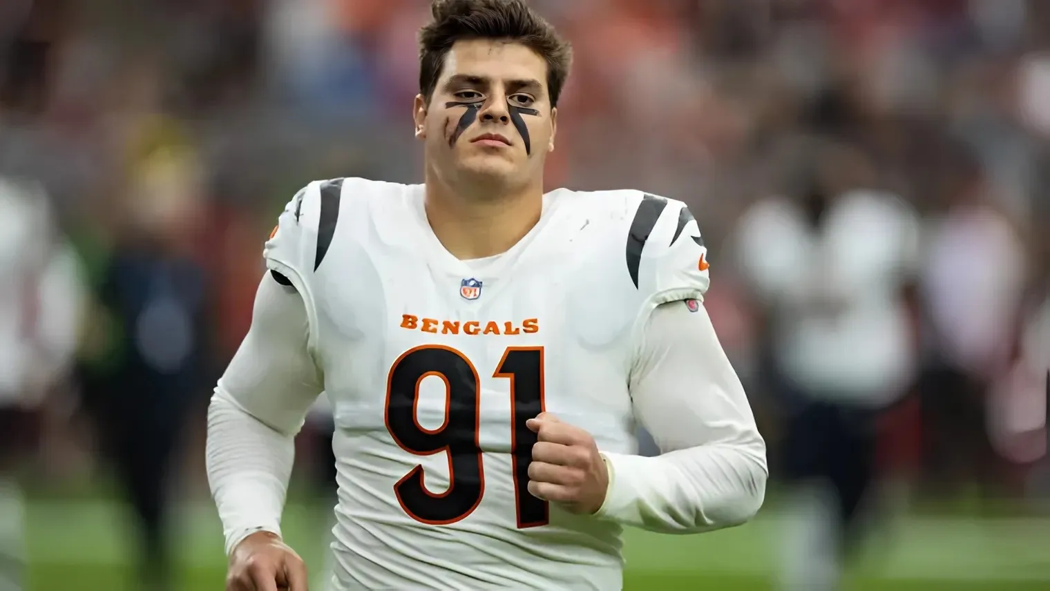 Bears could swing blockbuster trade for Trey Hendrickson after unexpected update