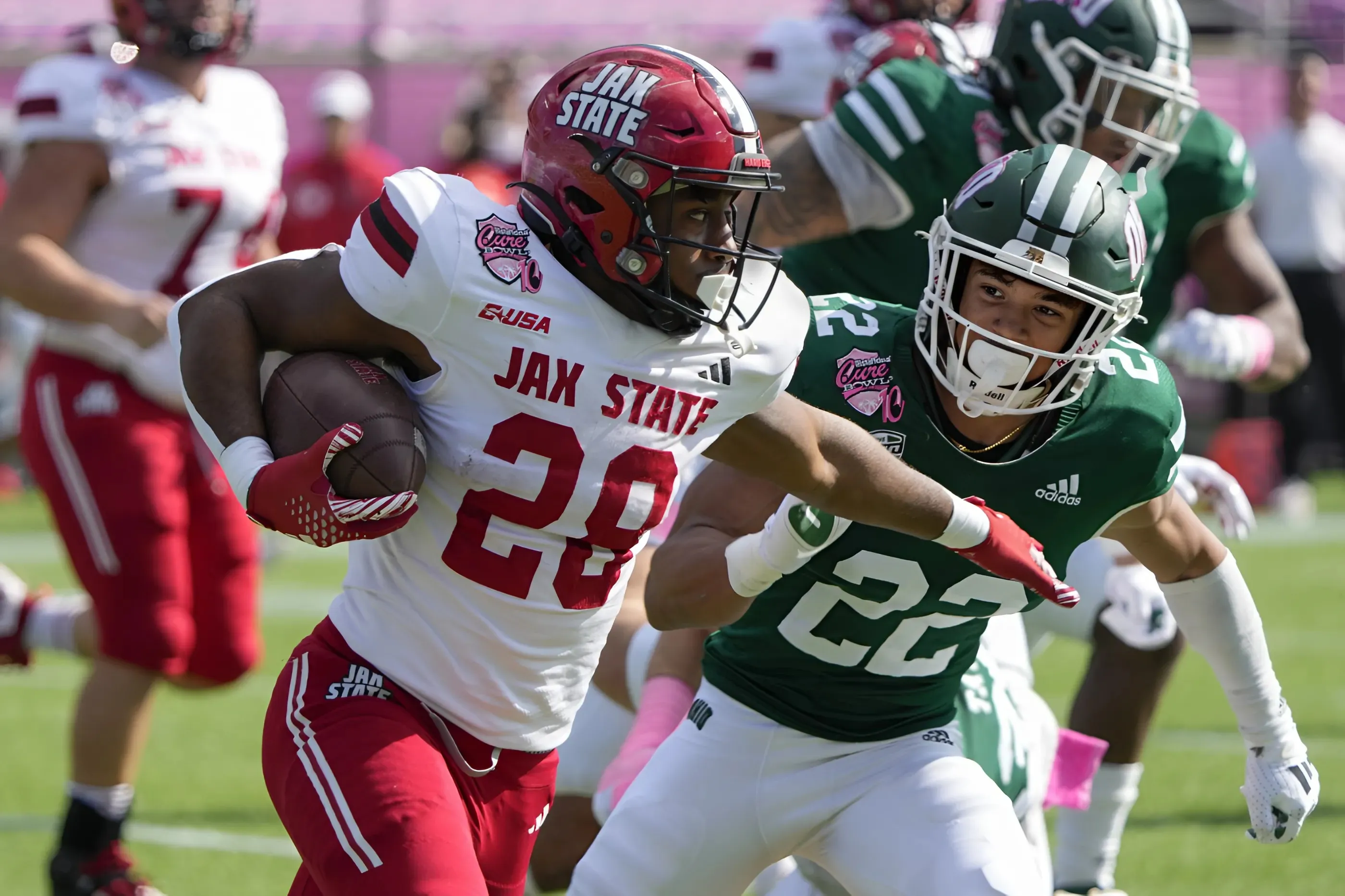 Vikings max out roster for offseason, sign two defensive rookies following minicamp