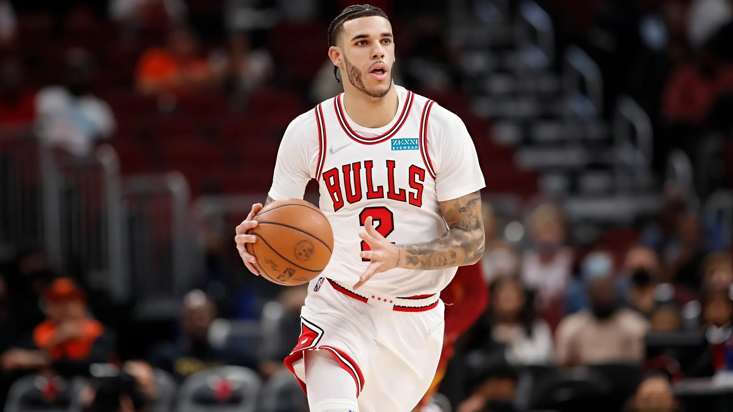 Lonzo Ball Sends Message to Chicago Bulls Rookie