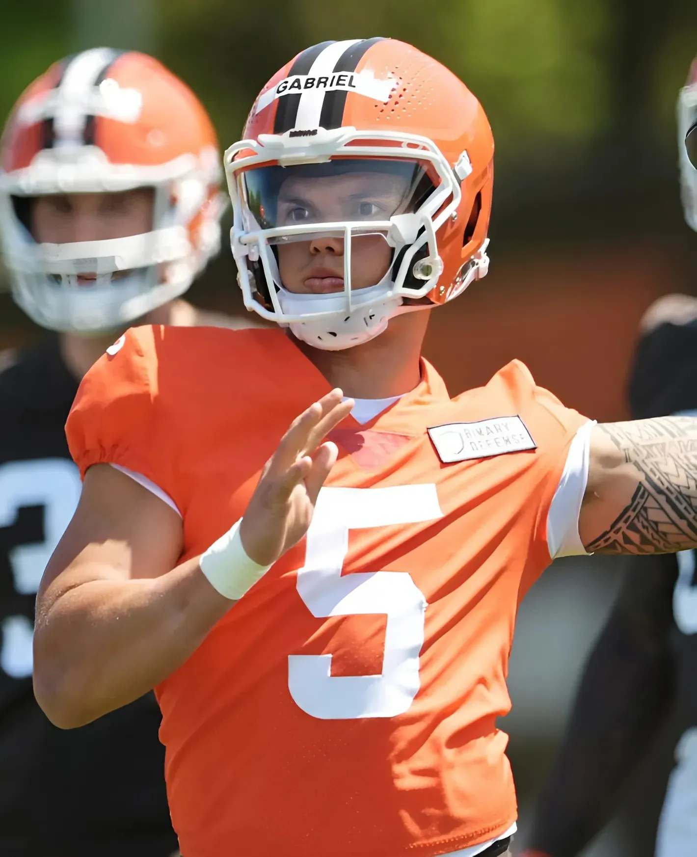 Dillon Gabriel Caught in Viral Media Storm Over Reporter’s Mocking Comment