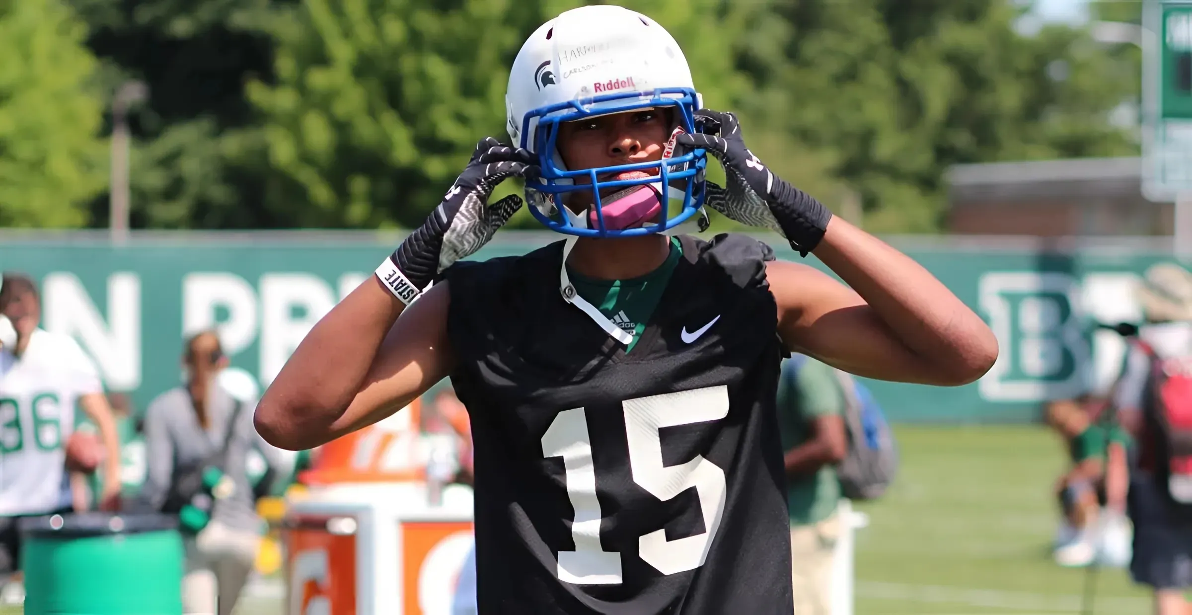 Vikings Sign Massive LB & Promising Young Sack Artist After Minicamp