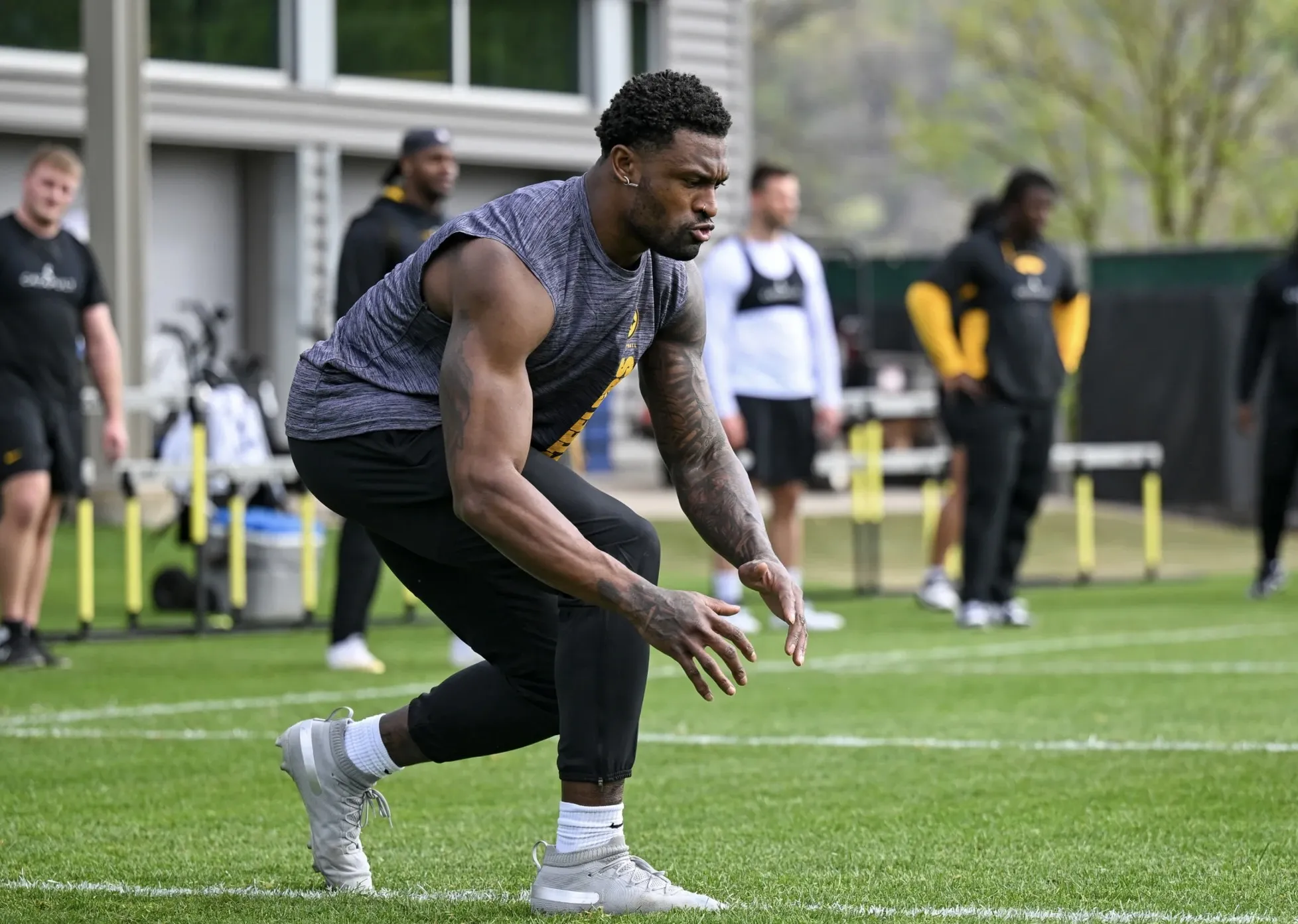 NFL News: Ex-Steelers headache sends daunting challenges to offense's only hope NFL News: Ex-Steelers headache sends daunting challenges to offense's only hope