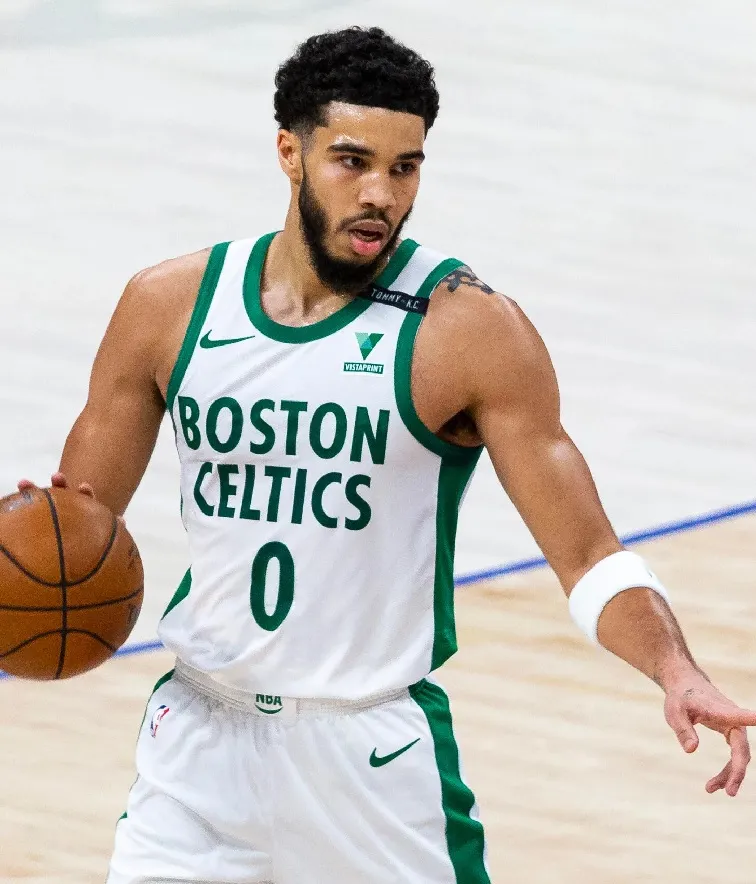 Celtics Share Ominous Update on Jayson Tatum After Brutal Injury Against Knicks