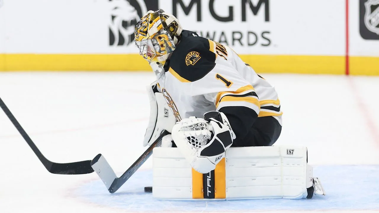 Bruins Need This From Jeremy Swayman Next Season