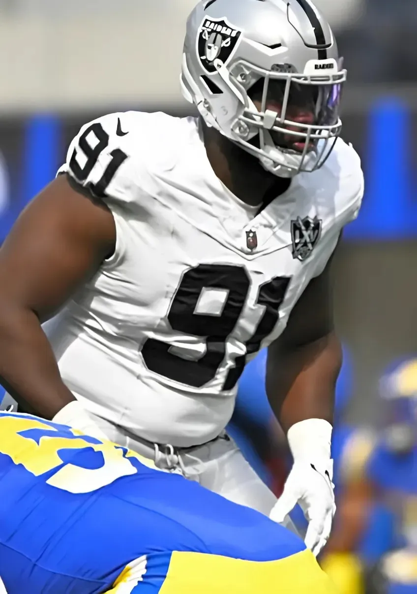 Pair of Recently Cut Raiders Defenders Get Claimed by AFC Foes