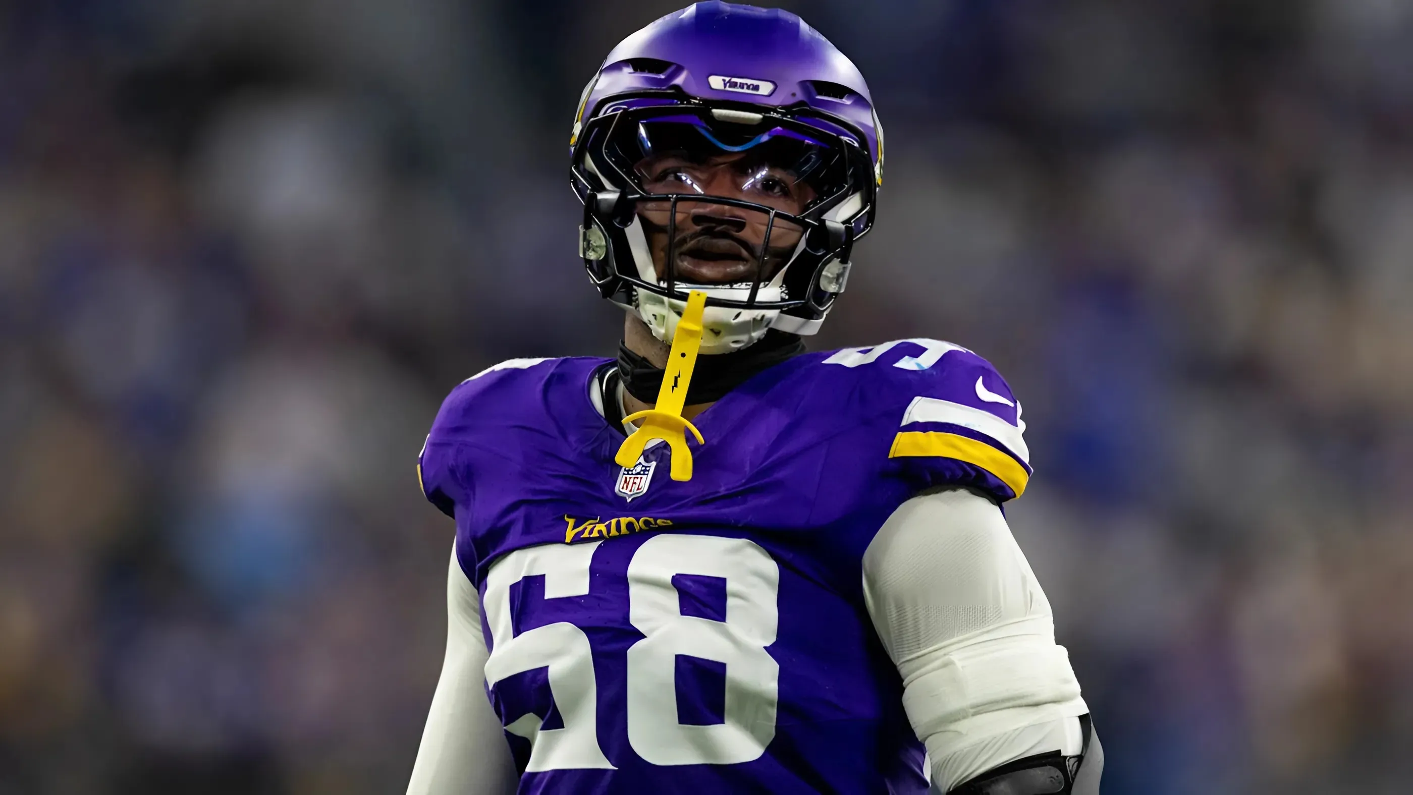 Vikings Pro Bowler Sends Telling Message After Polarizing Historic Decision