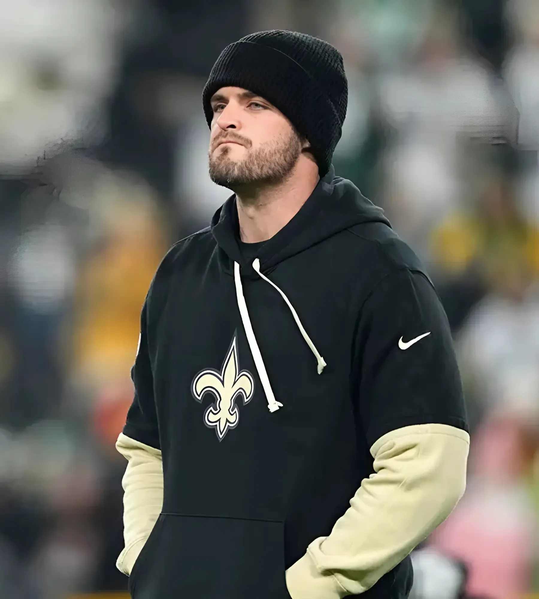 Raiders QB Floated as Possible Derek Carr Replacement for Saints