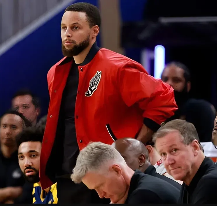Warriors Get Bad News on Steph Curry’s Injury: No ‘Superman’ in Game 5