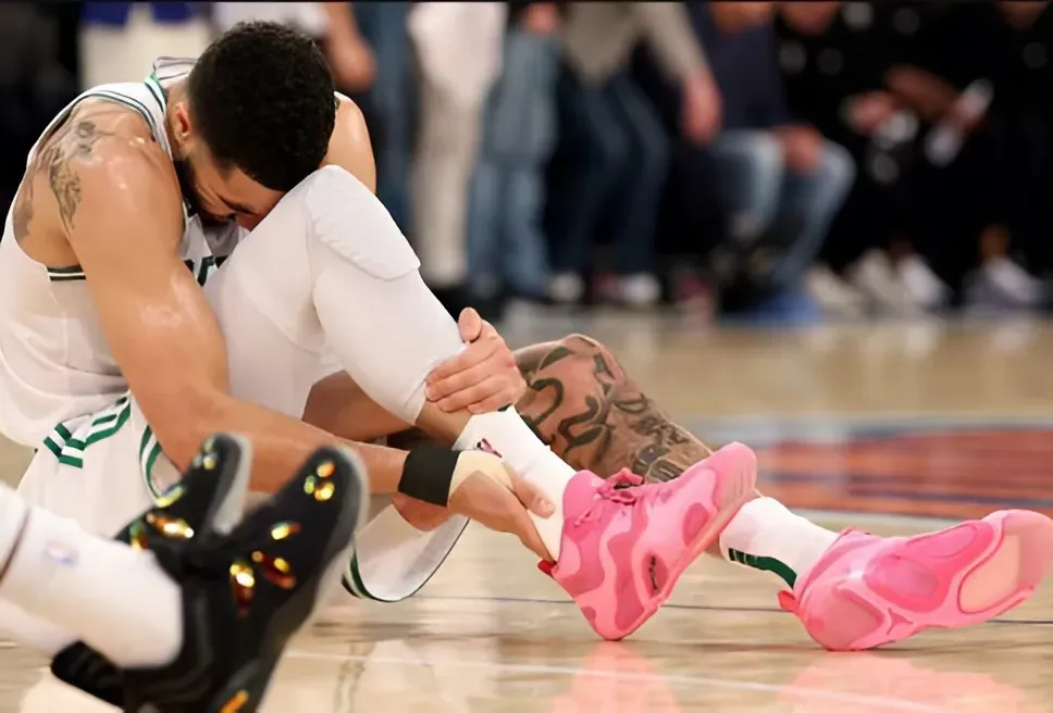 ‘Catastrophic’ News For Celtics as New Jayson Tatum Injury Update Confirms Worst